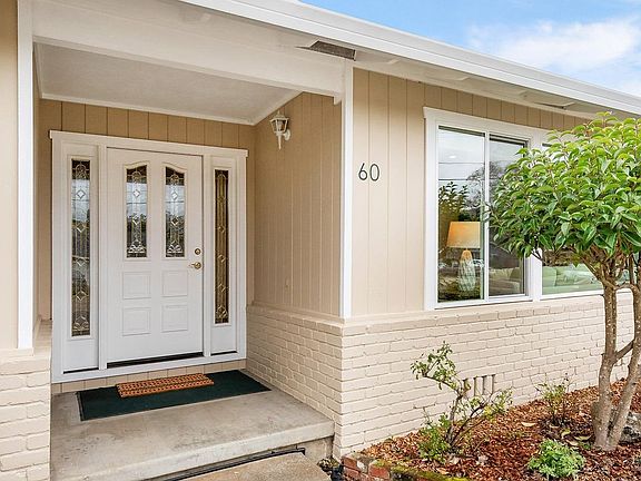 4th image of 60 Westwood Drive