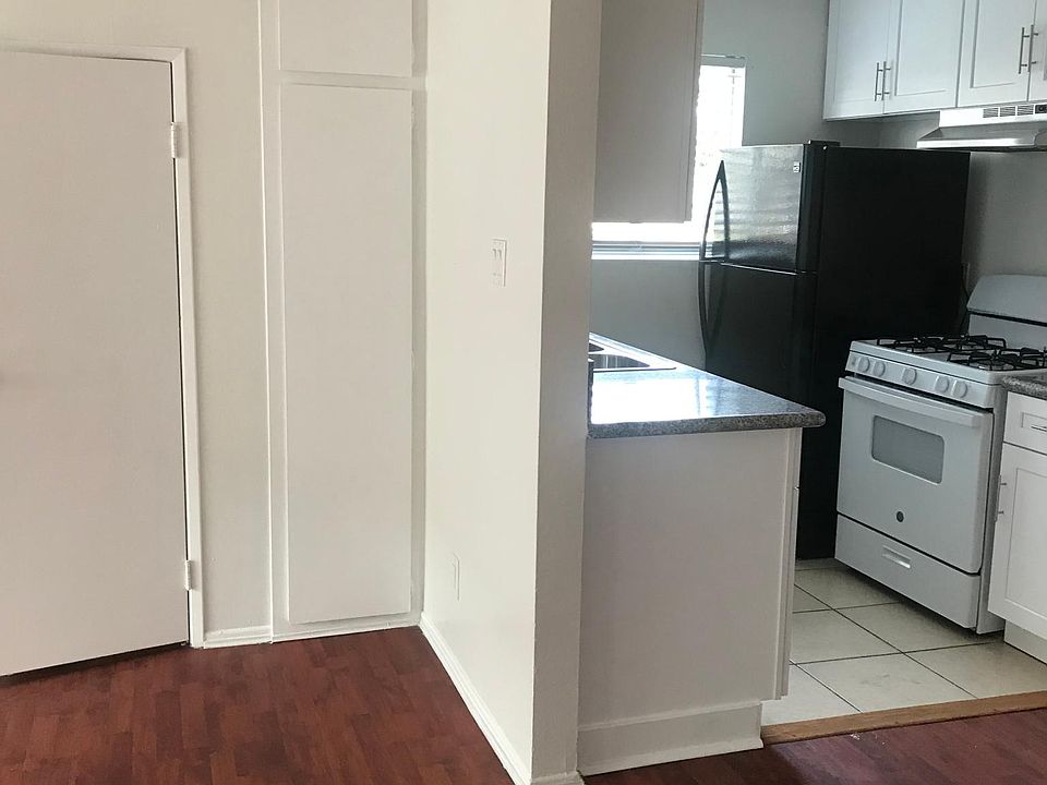 1st image of 3760 Dufresne Ct #21