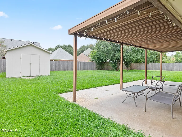 920 Marilyn Dr — Photo 15