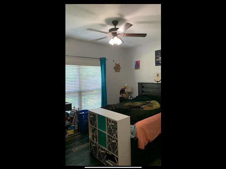 400 Valley Chase Dr — Photo 3