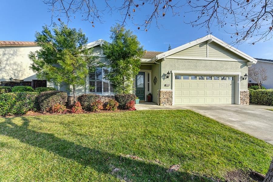 1st image of 4533 Scenic Dr