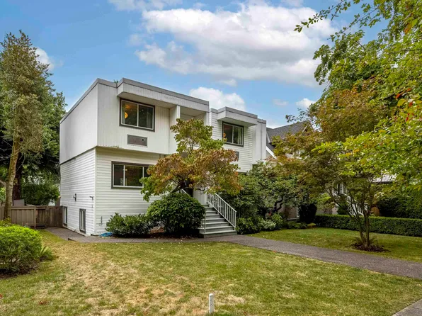3578 W 34th Ave, Vancouver, BC V6N 2K8