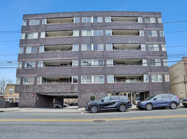 364 Palisades Ave #5, Cliffside Park, NJ 07010