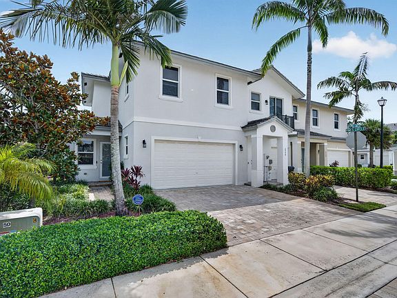 4th image of 6994 Pines Circle