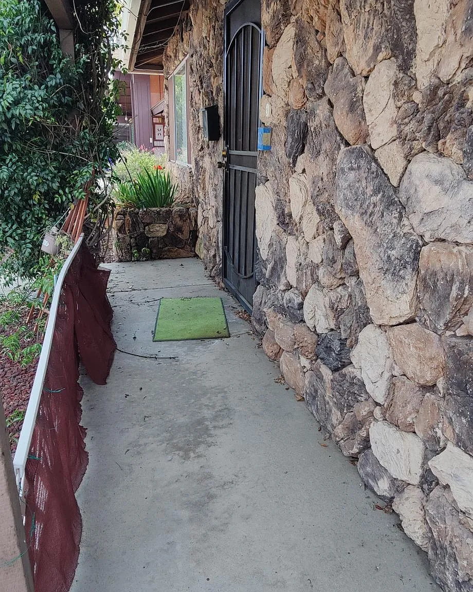 1 bed, 550 sqft, $2,250 — Photo 1