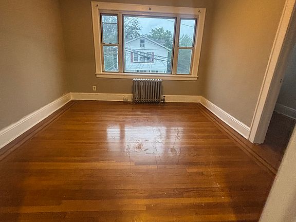 3rd image of 1414 Franklin St #2R