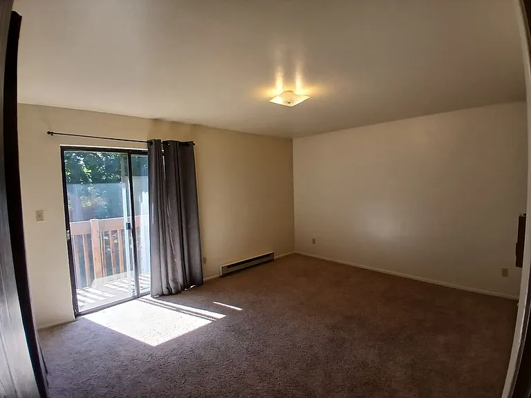 1734 Azalea Dr — Photo 7