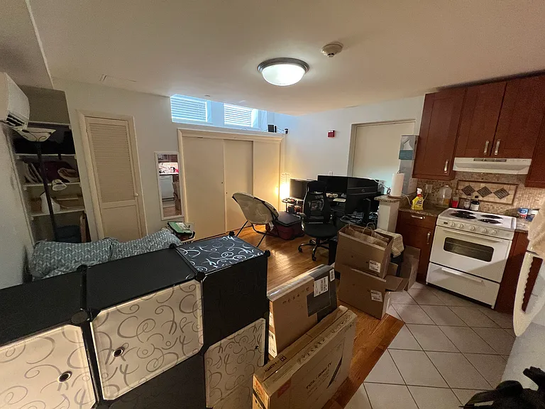 33 Peterborough St #29A — Photo 8
