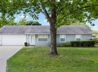 2600 Montecito Ave, Eustis, FL 32726