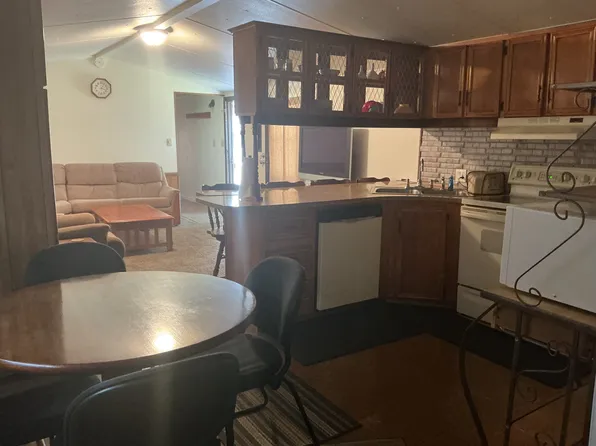 804 Briar Hill Ln #59, Traverse City, MI 49686