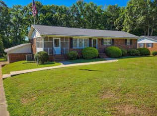 121 Southland Ave, Boiling Springs, SC 29316