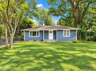 922 Hayes St, Crown Pt, IN 46307