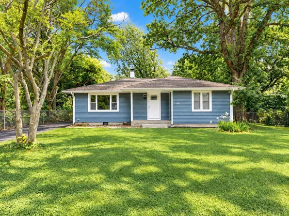 922 Hayes St, Crown Pt, IN 46307
