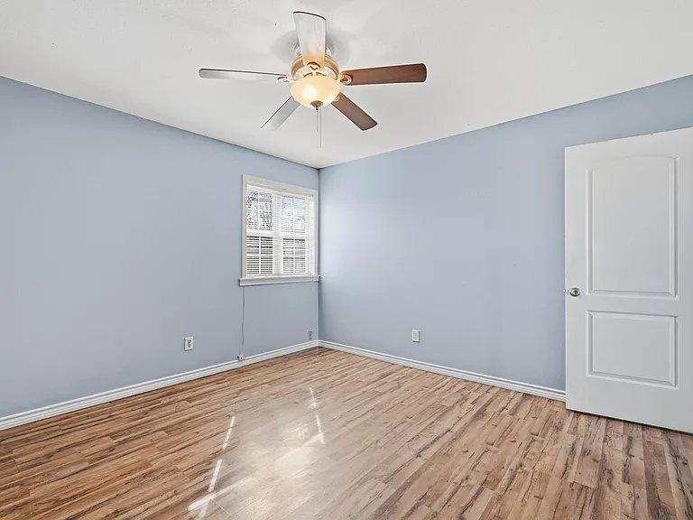 1741 Pasadena Dr — Photo 22