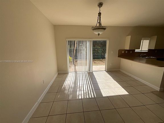 3rd image of 2030 SE 3rd Dr #2030