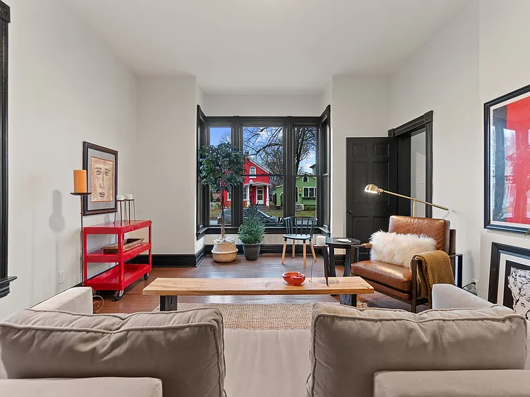 1232 W Washington Blvd — Photo 3