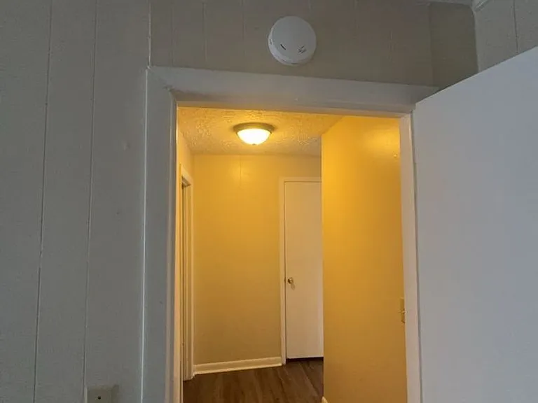 1267 Phillips Dr — Photo 22