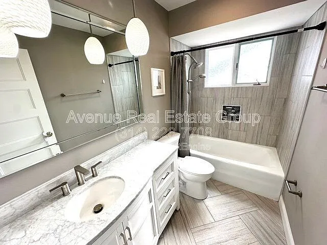 429 Staines Ct — Photo 14