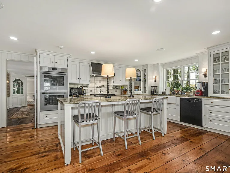 25 Stephanie Ln — Photo 11