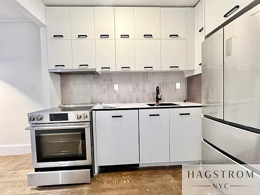 Rented by Hagstrom Management Inc | media 13