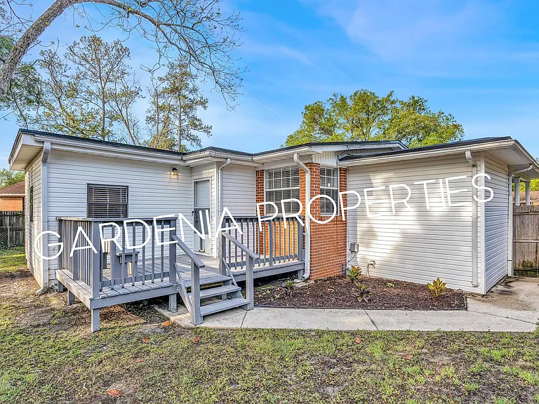 1353 Placid Pl — Photo 32