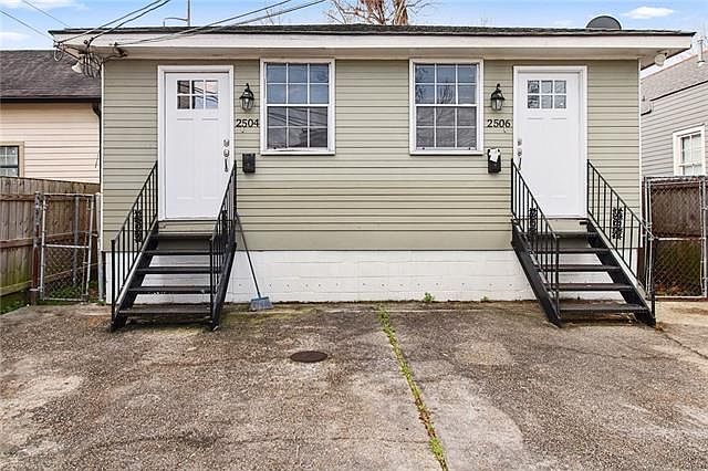 1st image of 2506 Saint Philip St