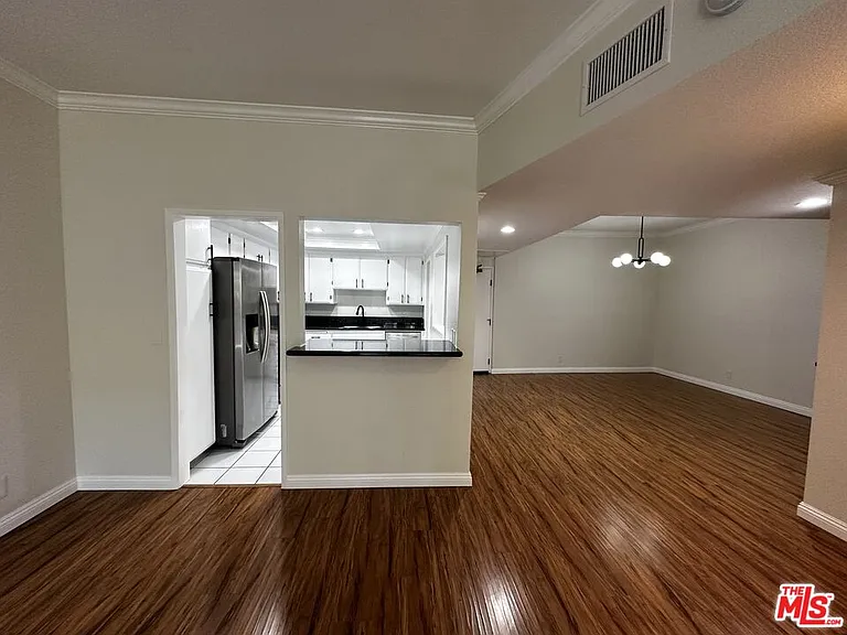 8160 Manitoba St #208 — Photo 7