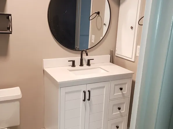 1634 S 107th Ave E, Tulsa, OK 74128