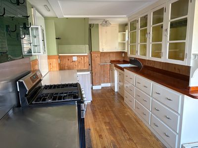 8 N Jacobs Ave, Camden, ME, 04843