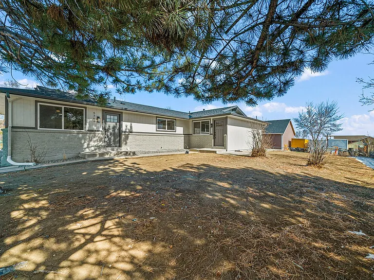 6364 Julian St — Photo 1