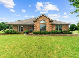 11305 Allison Ave, Azle, TX 76020