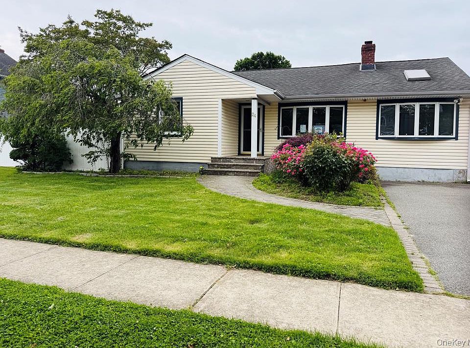 1st image of 24 Elderberry Rd