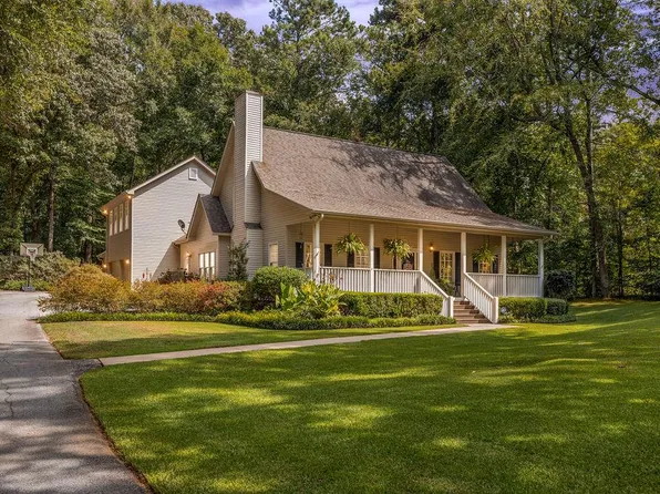 103 Broken Ridge Dr, Greenwood, SC 29646