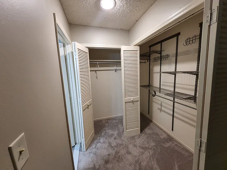 58 Meadowlark Ln — Photo 21