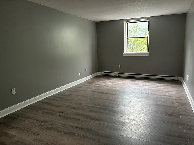 301 Main St #317 — Photo 4