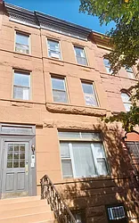 Rented by Curated by Soiti LLC