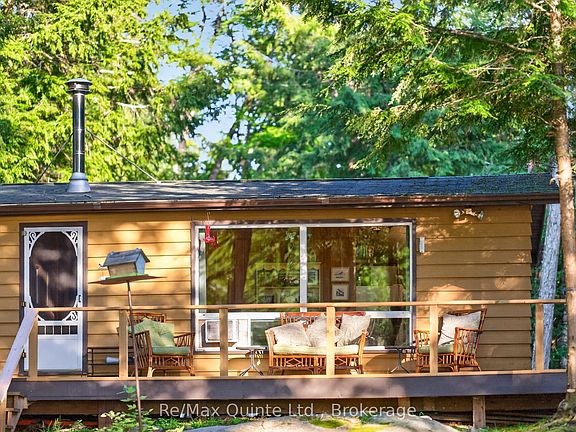 3rd image of 1549 Gull Lake Ln