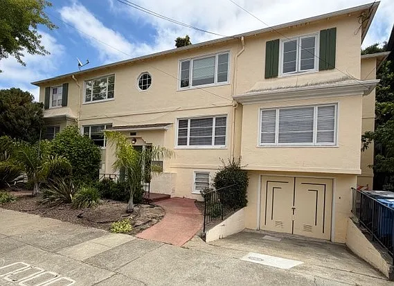 1320 Union St #B — Photo 4