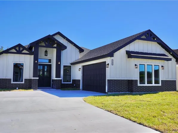 730 Saint Vincent Dr, Alamo, TX 78516