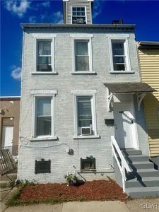 847 Jackson St, Allentown, PA, 18102
