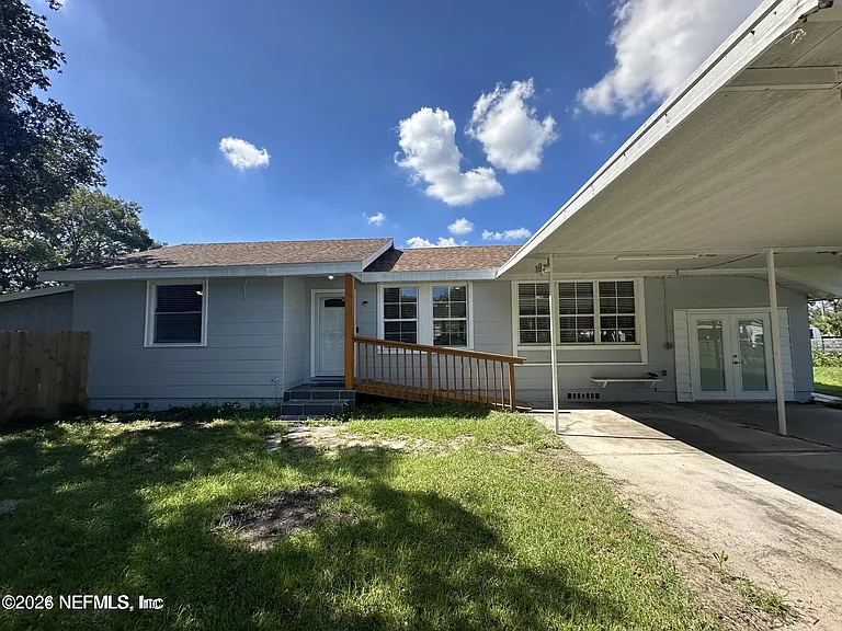 6660 Oriole Ave — Photo 1