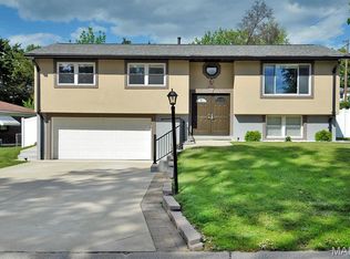 4921 Brockwood Dr, Saint Louis, MO 63128