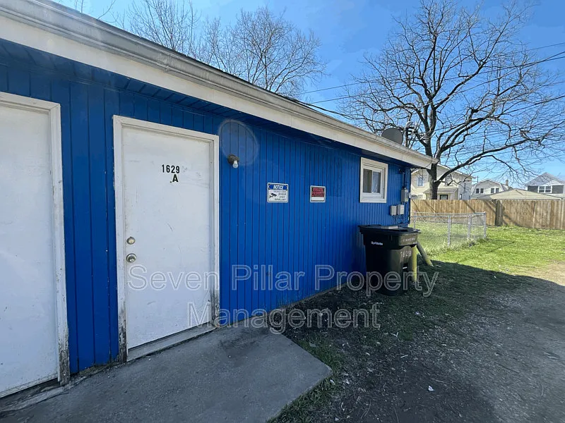 Building Photo - 1629 Lexington Ave #A