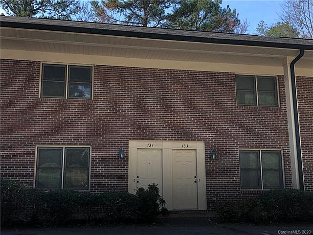 1st image of 131 Hillcrest Dr #131