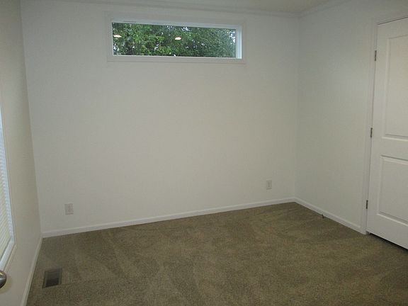 5th image of 150 Southbrook St SE #46