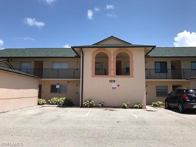 1st image of 1519 Cape Coral Pkwy W APT 8
