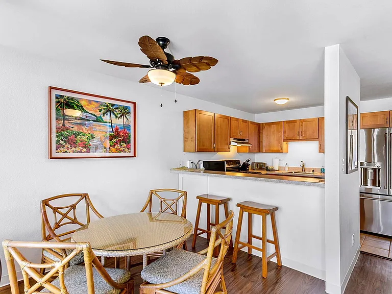 S Kihei Rd — Photo 16