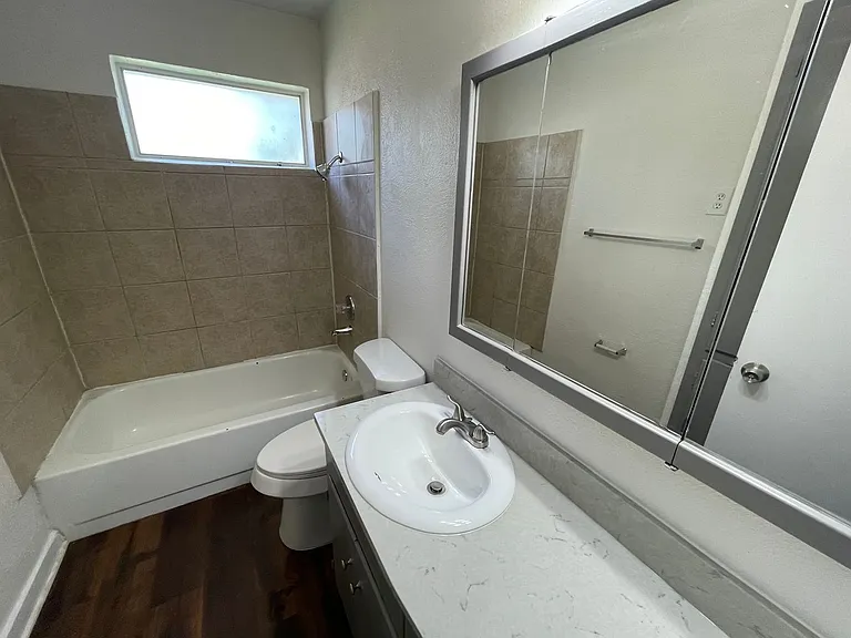 4743 Harper Dr — Photo 6
