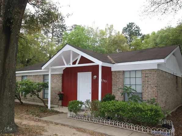 10751 Somerset Rd, Grand Bay, AL 36541