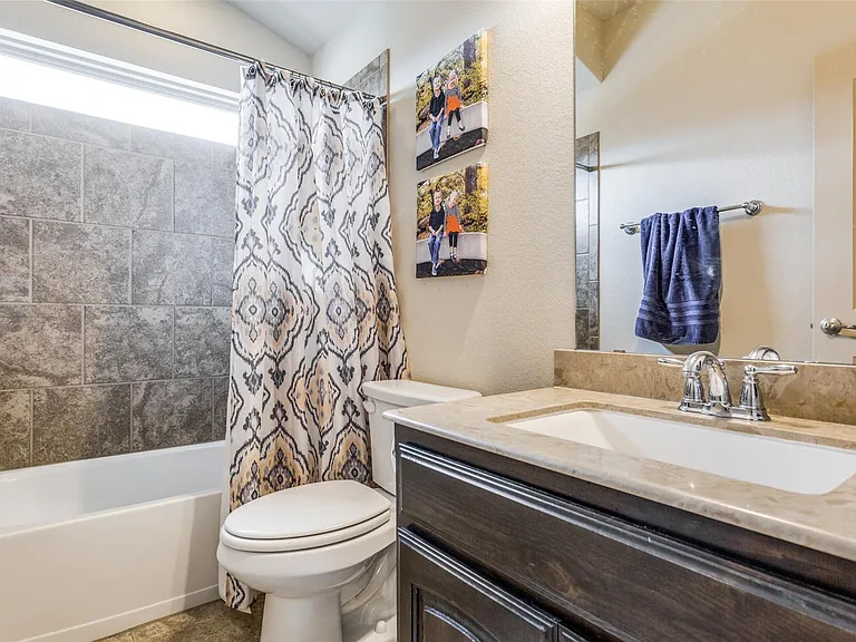4701 Green River Dr — Photo 18